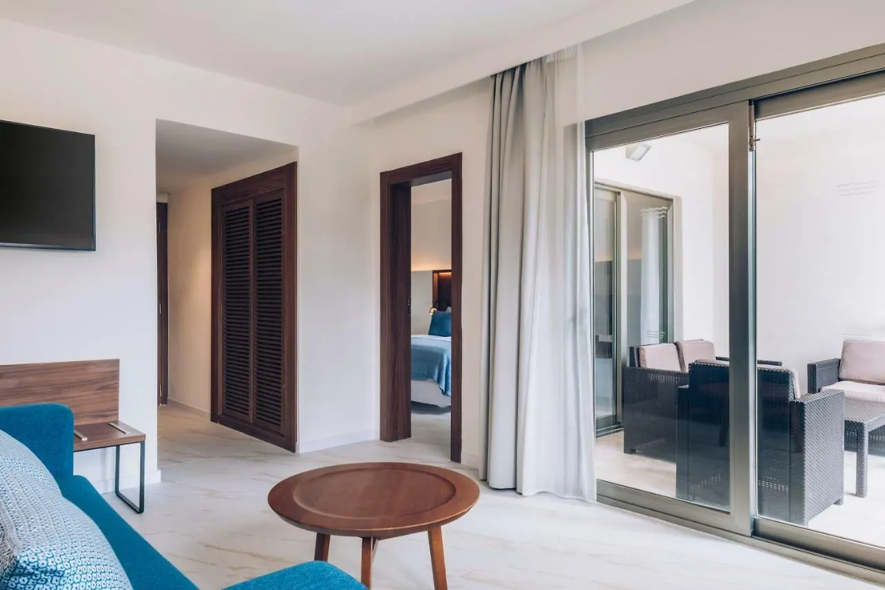 Hotel Iberostar Selection Playa De Muro Village